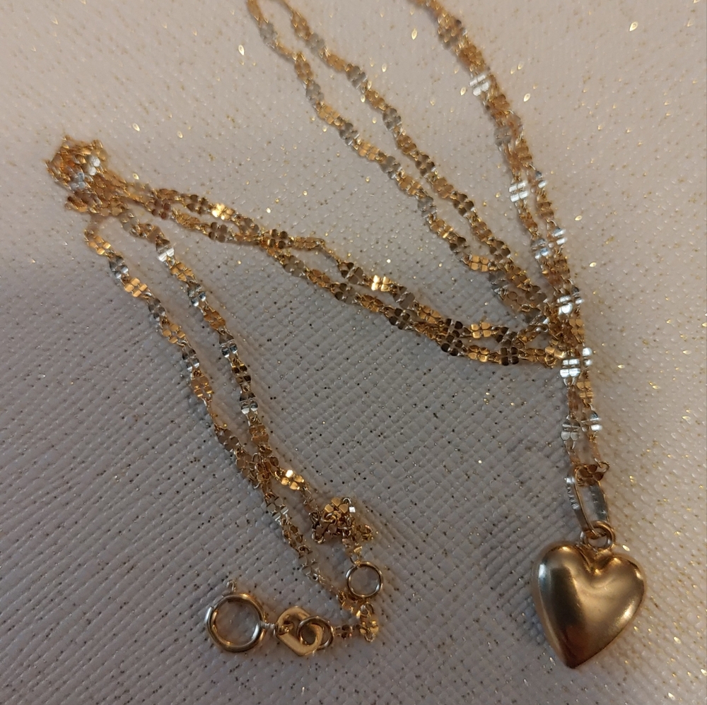 14k solid Yellow Gold Heart Pendant Necklace